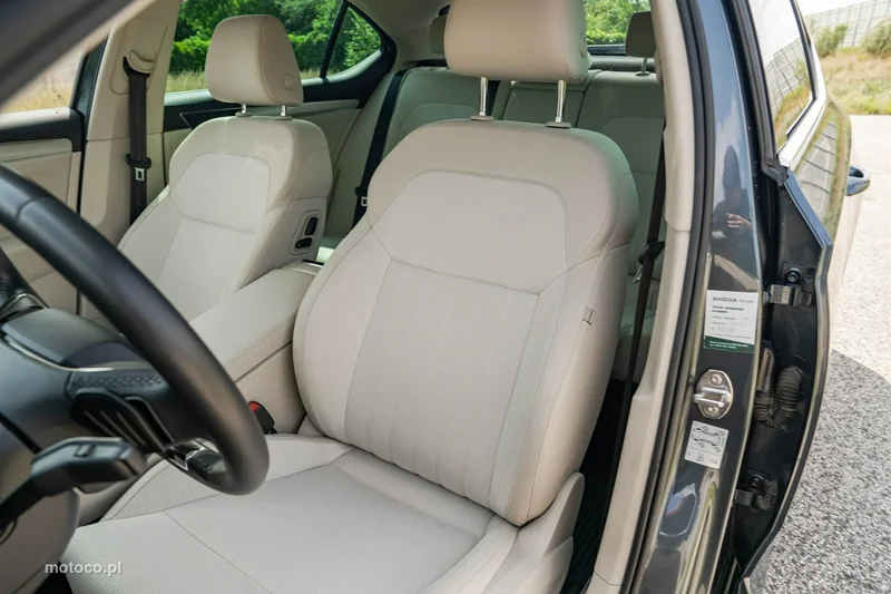Skoda Superb III 24