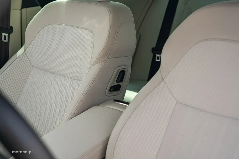 Skoda Superb III 26