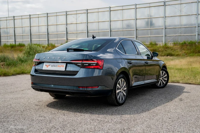 Skoda Superb III 6