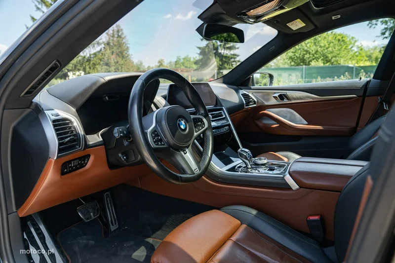 BMW Seria 8 G14 850 14