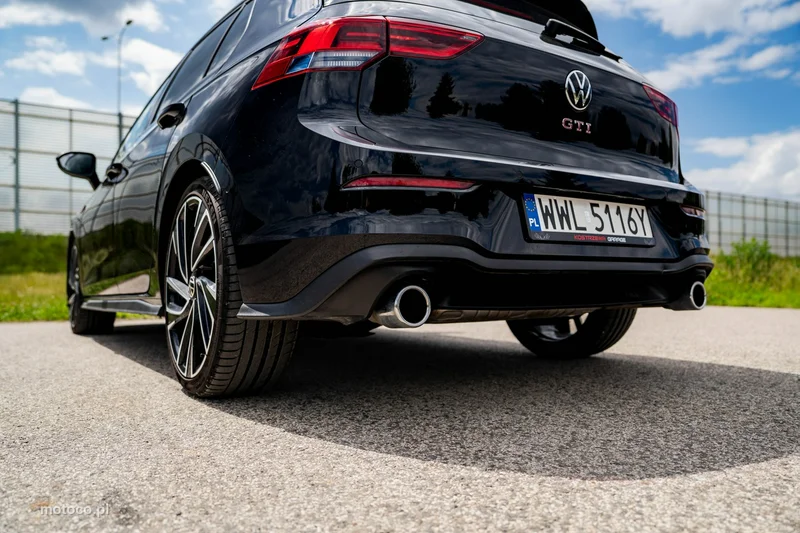 Volkswagen Golf VIII 15