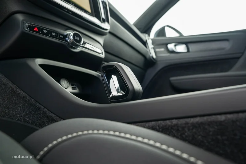 Volvo XC 40 22