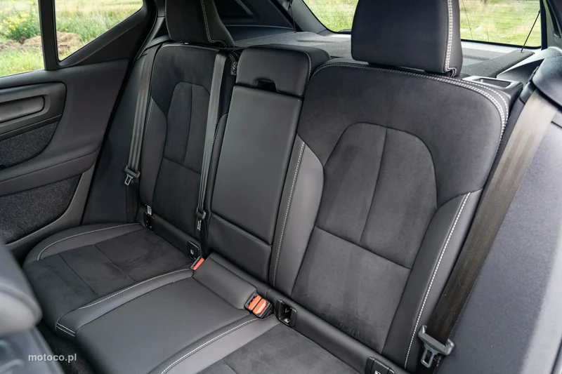 Volvo XC 40 28