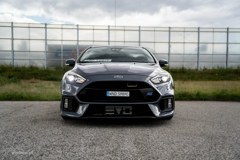 Ford Focus III 2