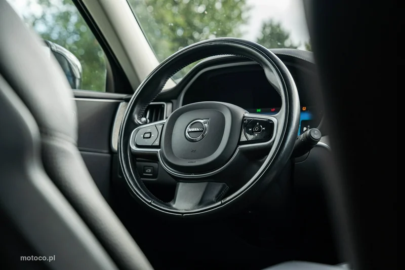 Volvo XC 60 20