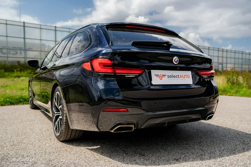 BMW Seria 5 G30 530 13
