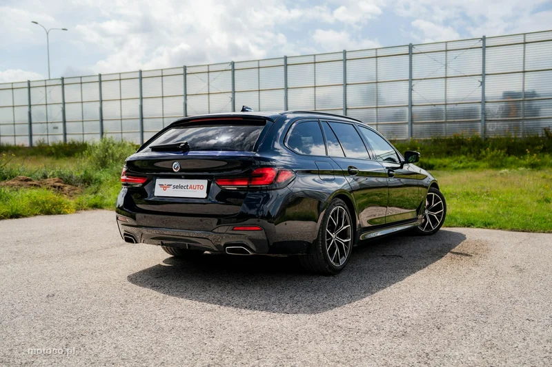 BMW Seria 5 G30 530 6