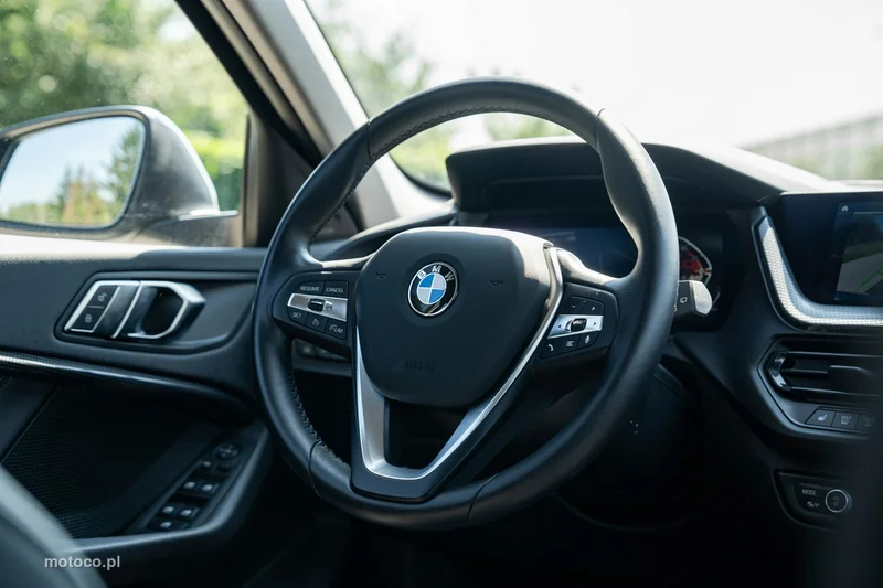 BMW Seria 1 F40 118 17