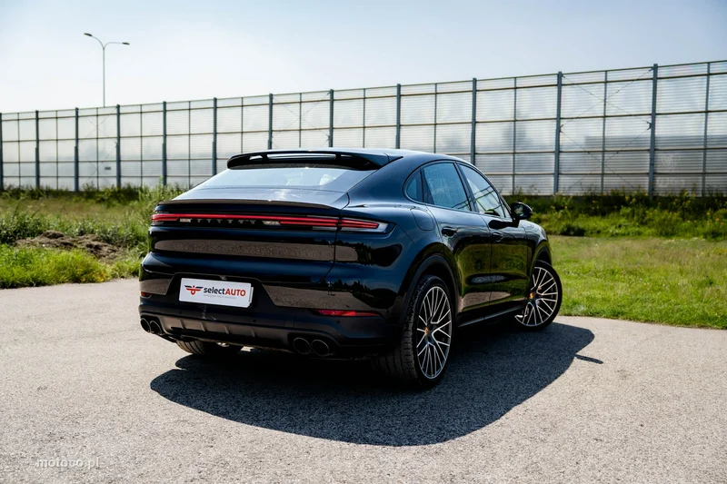 Porsche Cayenne 9YA S 6