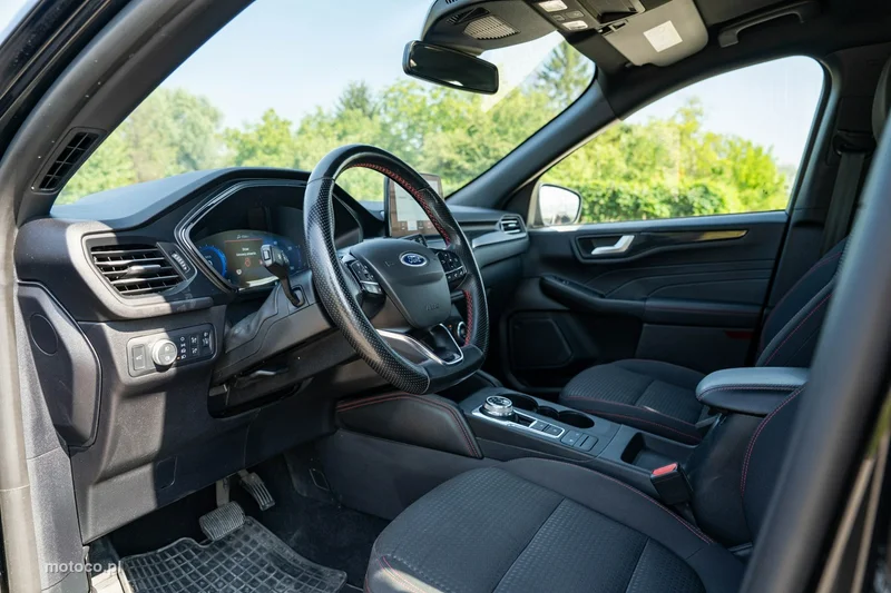 Ford Kuga III 16