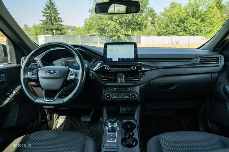 Ford Kuga III 18