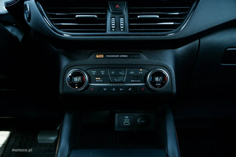 Ford Kuga III 22
