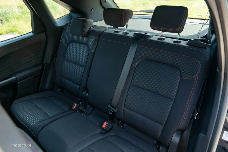 Ford Kuga III 27