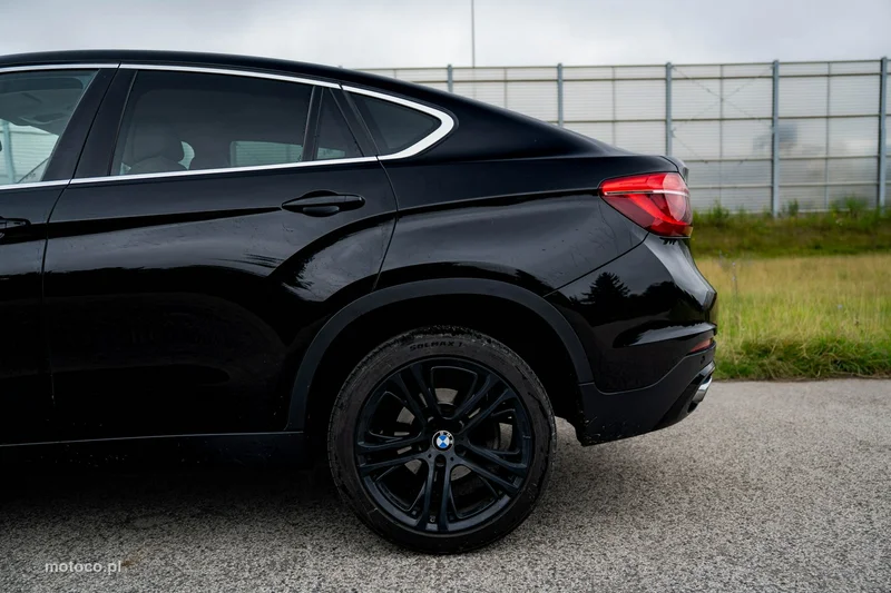 BMW X6 F16 12