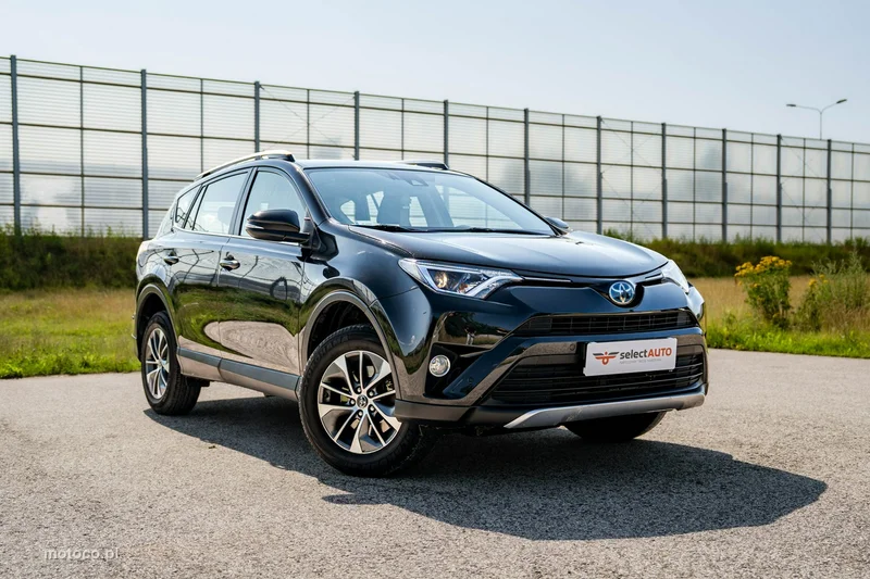 Toyota RAV 4 XA50 3