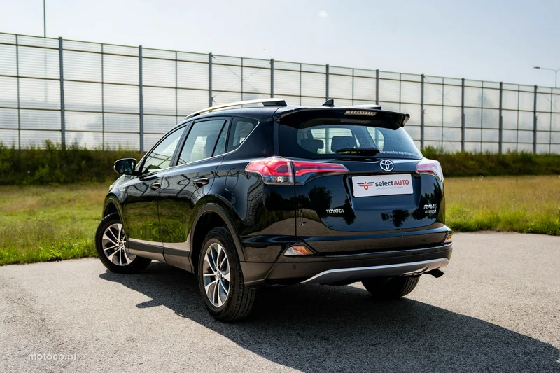 Toyota RAV 4 XA50 4