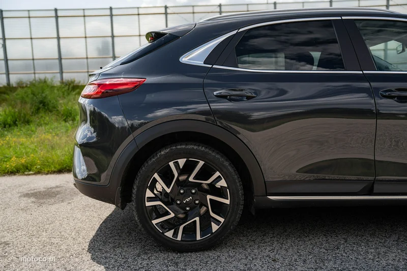 Kia XCeed 7