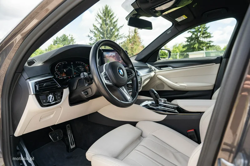BMW Seria 5 G30 530 18