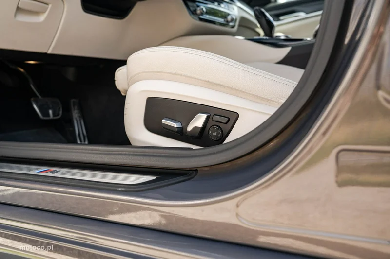 BMW Seria 5 G30 530 30