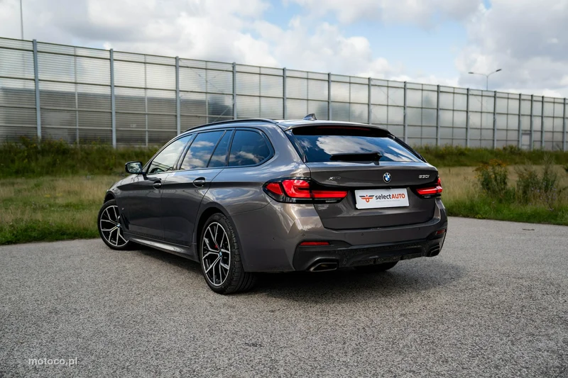 BMW Seria 5 G30 530 4