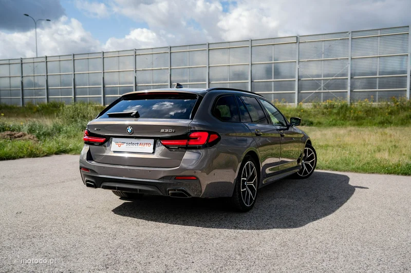BMW Seria 5 G30 530 6