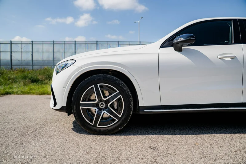 Mercedes-Benz GLC X254 GLC 200 11