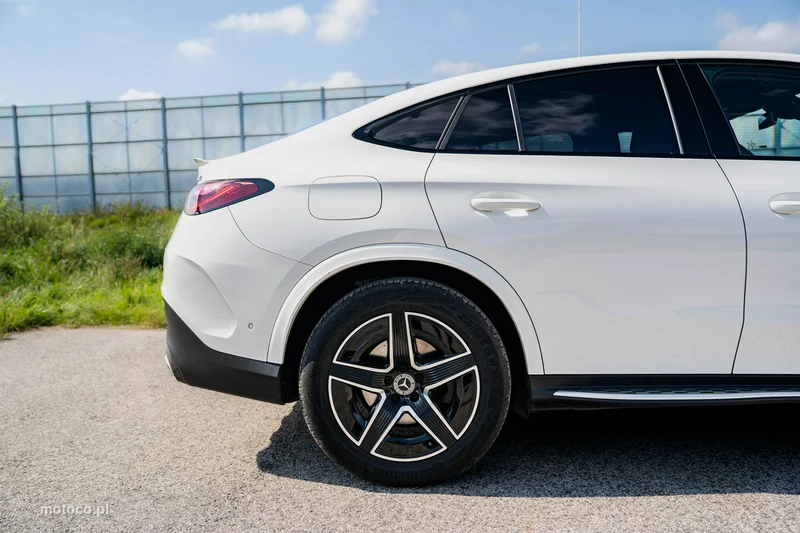 Mercedes-Benz GLC X254 GLC 200 7