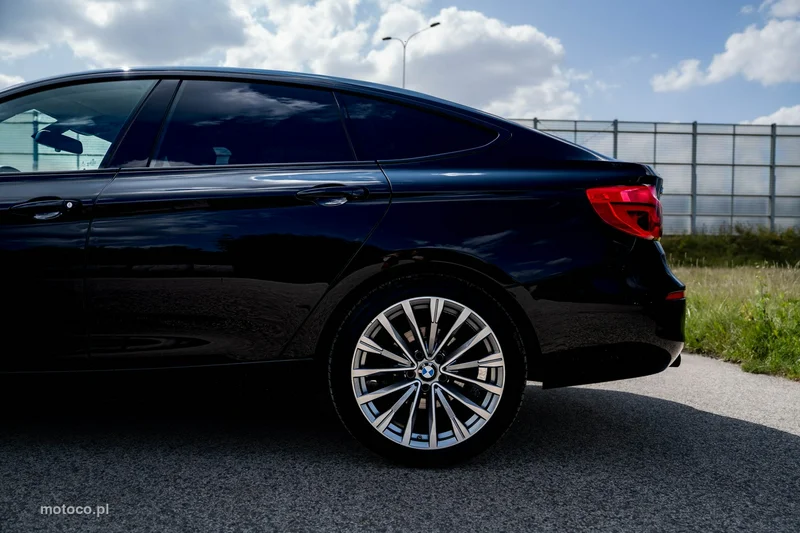 BMW Seria 3 F30 3GT 12