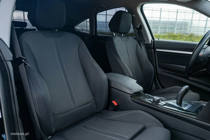 BMW Seria 3 F30 3GT 29