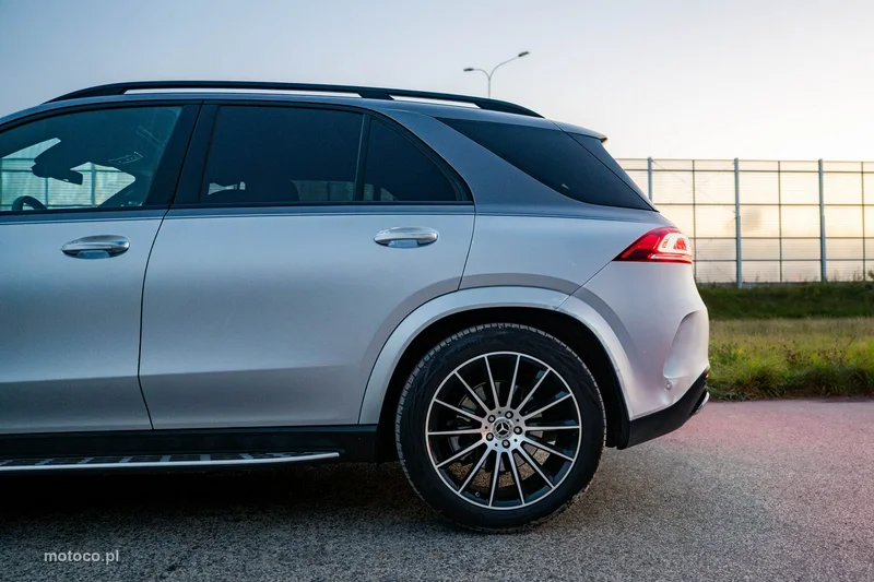 Mercedes-Benz GLE W166 GLE 300 12