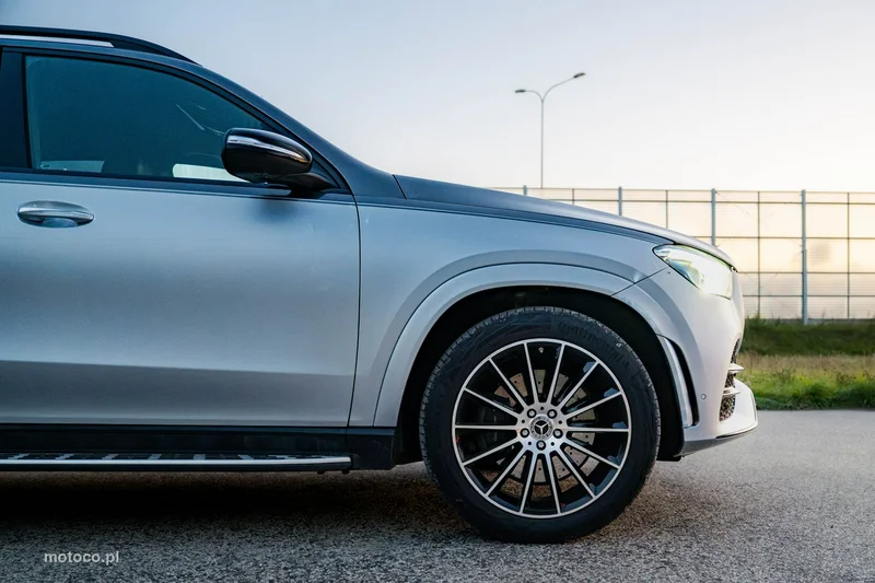 Mercedes-Benz GLE W166 GLE 300 8