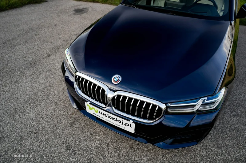 BMW Seria 5 G30 540 13