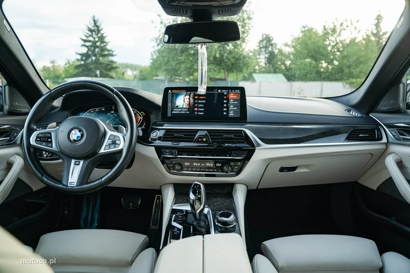 BMW Seria 5 G30 540 19