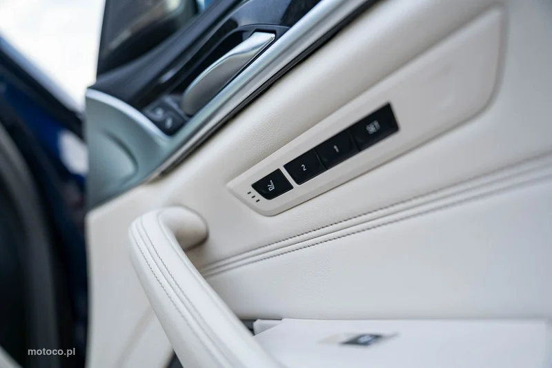 BMW Seria 5 G30 540 31