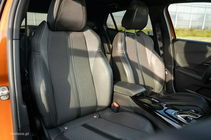 Peugeot 2008 24