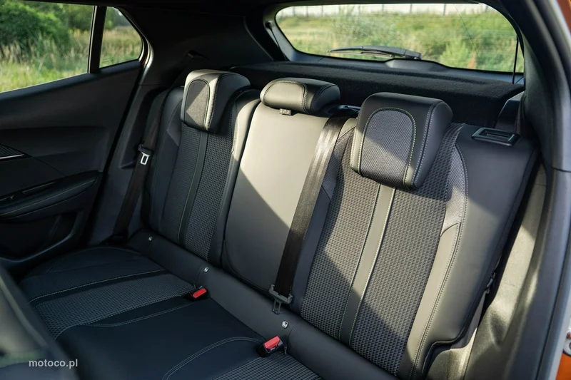 Peugeot 2008 25