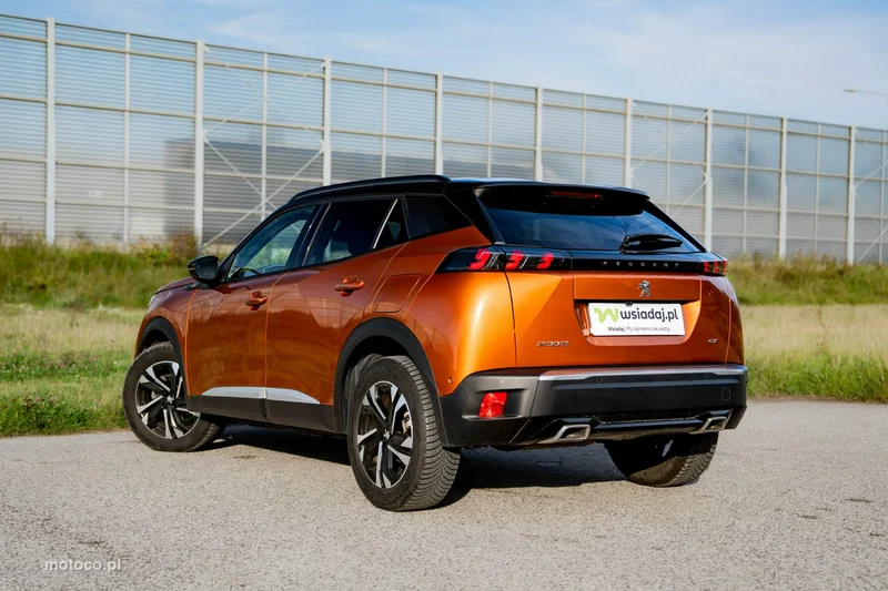 Peugeot 2008 4
