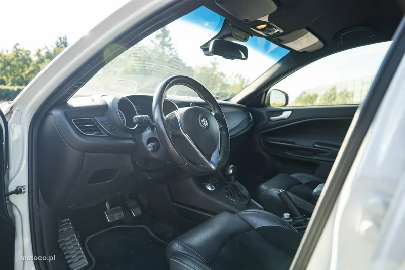 Alfa Romeo Giulietta 16