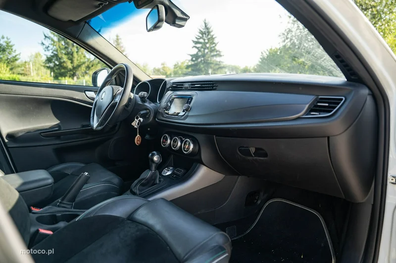 Alfa Romeo Giulietta 22