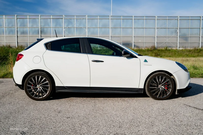 Alfa Romeo Giulietta 9