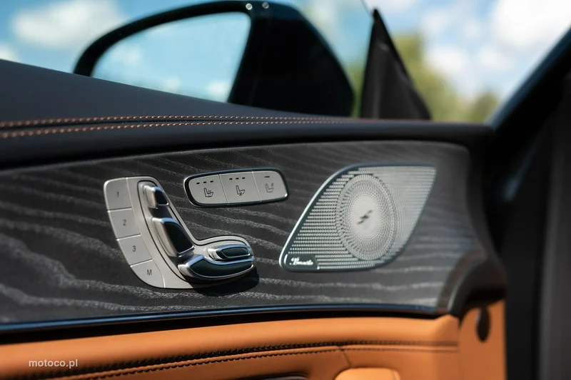 Mercedes-Benz AMG GT X290 4-Door 24