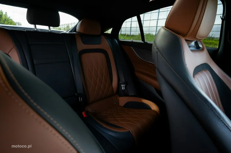 Mercedes-Benz AMG GT X290 4-Door 38