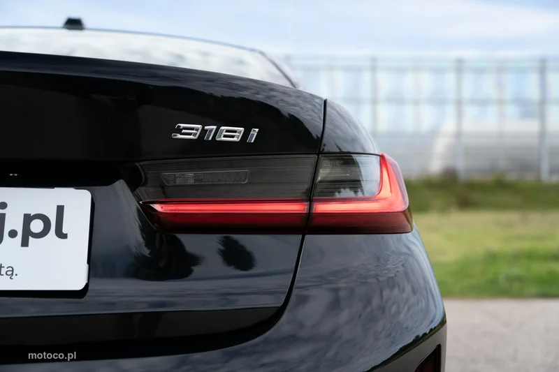 BMW Seria 3 G20 318 9