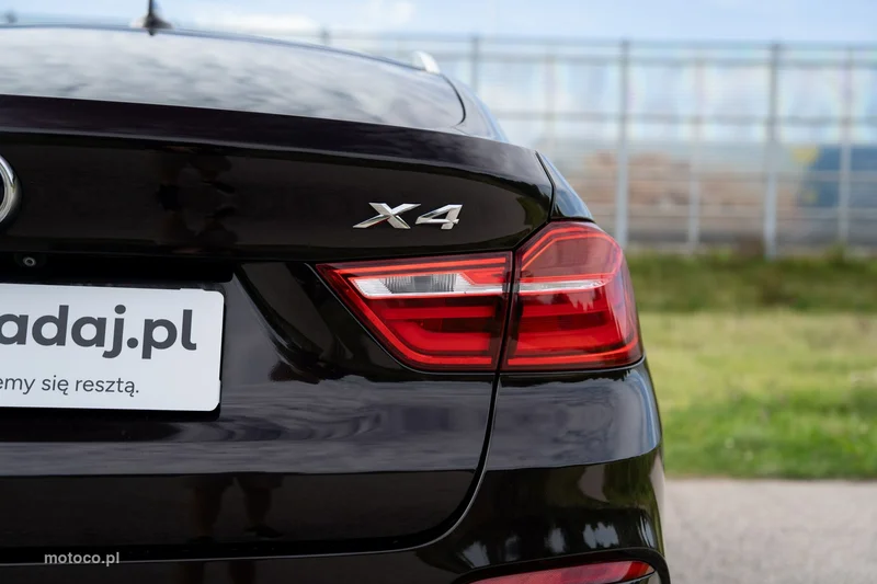 BMW X4 F26 12