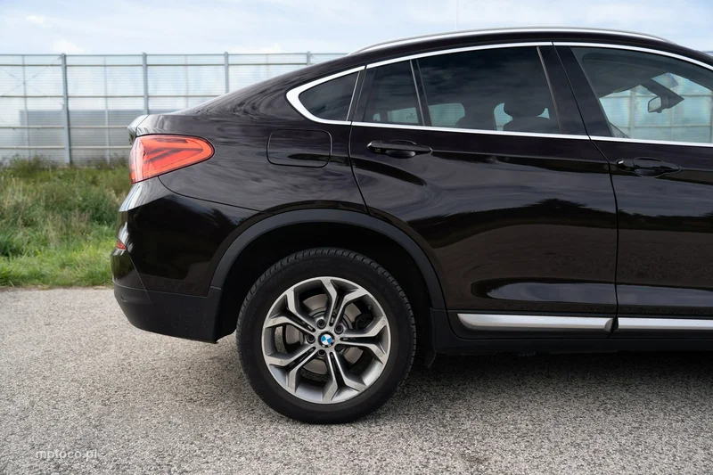 BMW X4 F26 6