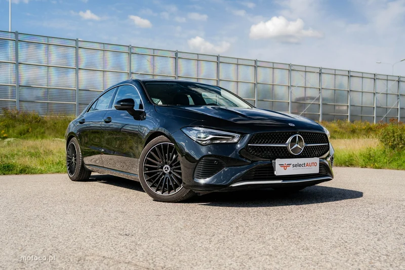 Mercedes-Benz CLA C118 200 3