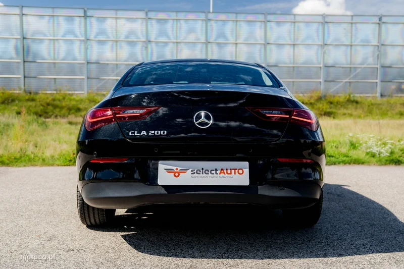 Mercedes-Benz CLA C118 200 5