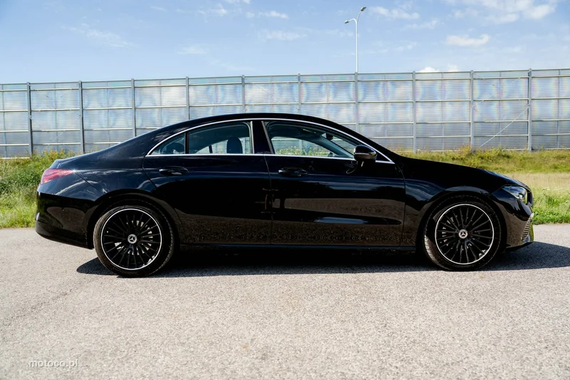 Mercedes-Benz CLA C118 200 9