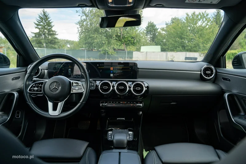 Mercedes-Benz Klasa A W177 A 180 16