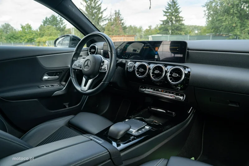 Mercedes-Benz Klasa A W177 A 180 17